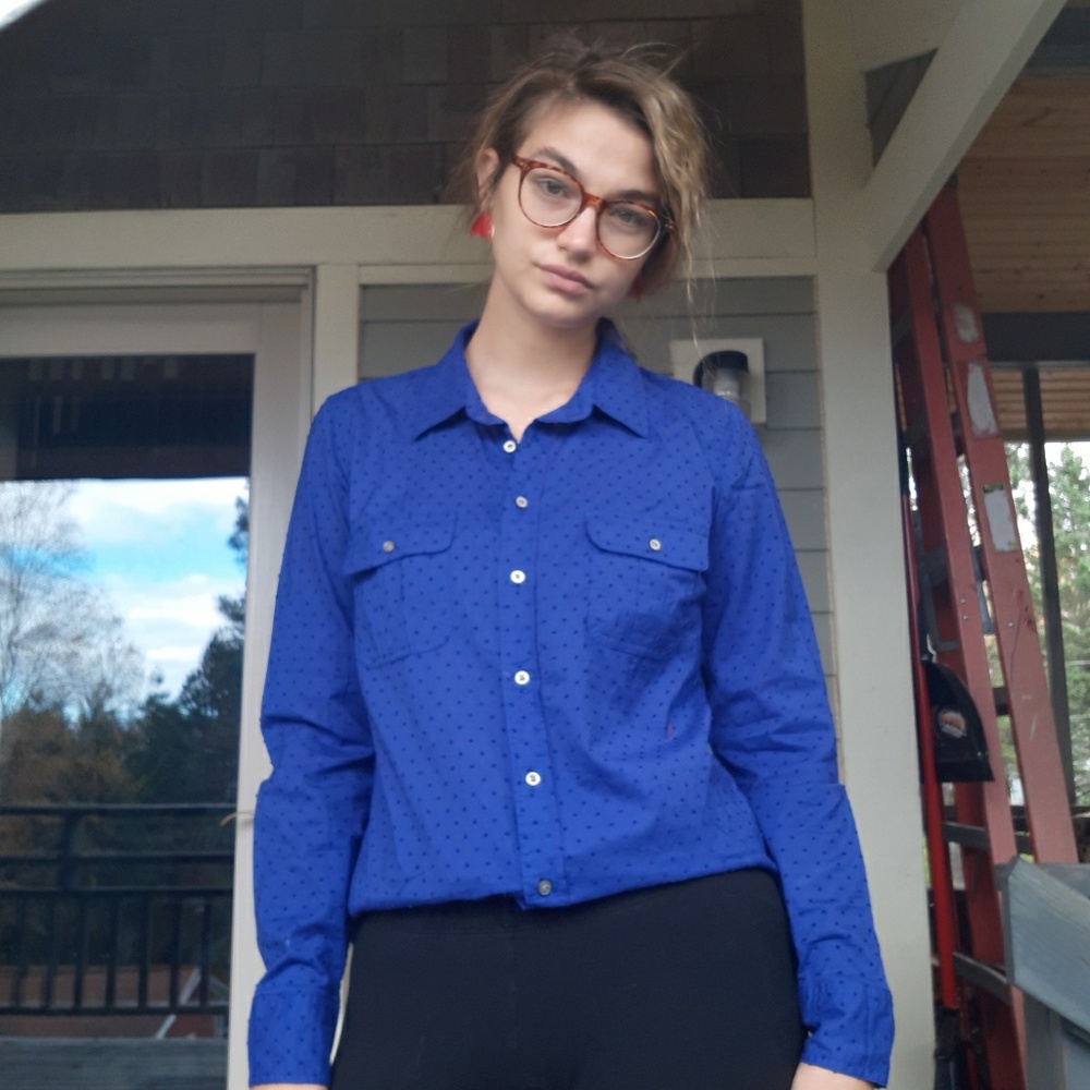 Blue textured dress shirt